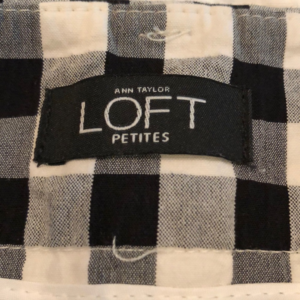 Loft Seersucker Buffalo Check Crop Pants - Picture 6 of 8